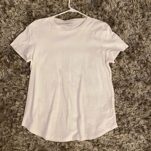 Banana republic supima cotton ladies t shirt white size M